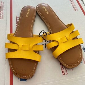 EXPRESS WOMENS SANDALS